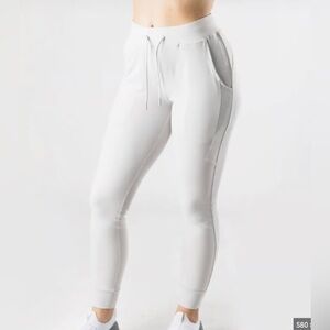 Alphalete Premium Light Grey Joggers. Women’s XS. New with tags.